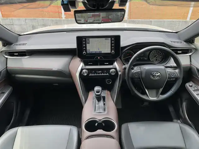 トヨタ ハリアー G 栃木県 2021(令3)年 1.9万km ホワイトパールクリスタルシャイン 純正ナビ（BT/Miracast/フルセグTV/USB）/モデリスタフルエアロ/クルーズコントロール/デジタルインナーミラー/パワーバックドア/パワーシート/純正ドライブレコーダー/バックカメラ/ドアバイザー/ETC/オートチルト＆テレスコピックステアリング/オートハイビーム/保証書/取説/スペアキー