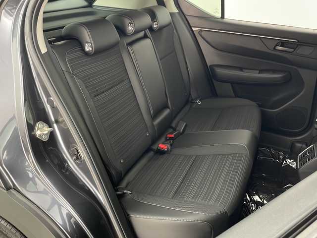 ホンダ ＷＲ－Ｖ Z 秋田県 2025(令7)年 0.1万km未満 メテオロイドグレーメタリック スマートキー /プッシュスタート /スペアキー有り/バックカメラ 装着車　/ホンダセンシング /衝突被害軽減システム　/横滑り防止装置　/レーンキープアシスト　/USBポート　/オートエアコン  /オートライト　/パドルシフト　/ステアリングリモコン装着車/クルーズコントロール/ライトレベライザー /電格ミラー/革巻きステアリング/ハーフレザーシート /純正AW/ウィンカーミラー /コーナーセンサー /フォグライト