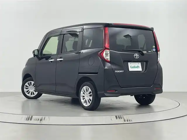 トヨタ ルーミー G 埼玉県 2020(令2)年 5.7万km ブラックマイカメタリック 衝突軽減システム/社外ナビAVN-P10W/(フルセグTV/CD/DVD/Bluetooth/SD/AM/FM)/バックカメラ/前後コーナーセンサー/両側パワースライドドア /前後ドライブレコーダー/ビルトインETC/オートLEDヘッドライト/オートハイビーム/後席ロールサンシェード/スマートキー/プッシュスタート/純正ドアバイザー