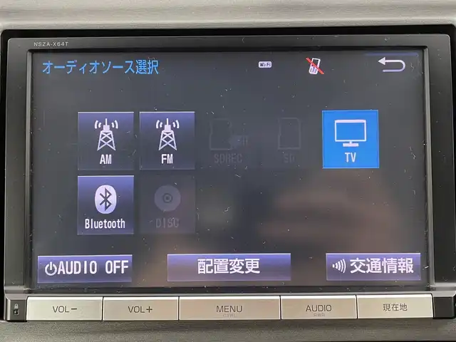 トヨタ プリウス G 大阪府 2014(平26)年 7万km ホワイトパールクリスタルシャイン 純正ナビ/　CD/DVD/フルセグ/Bluetooth/バックカメラ/ハーフレザーシート/D席パワーシート/HIDオートライト/革巻きステアリング/スマートキー/トノカバー/ビルトインETC/ステアリングスイッチ/純正フロアマット/ドアバイザー/電動格納ウィンカーミラー