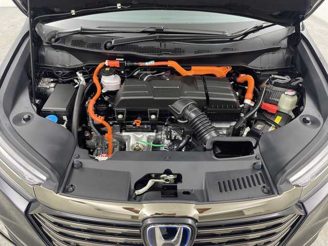 ホンダ オデッセイ ハイブリッド e:HEVアブソルート EXブラックED 三重県 2023(令5)年 0.5万km プレミアムヴィーナスブラックP Gathers11.4インチホンダコネクトナビ（LXM-247VFLi）/・フルセグ・CD・DVD・Bluetooth・SD・USB・HDMI/マルチビューカメラシステム/フリップダウンモニター/オットマン/ホンダセンシング/・衝突軽減ブレーキ/・アダプティブクルーズコントロール/・オートハイビーム/・ブラインドスポットインフォメーション/・車線維持支援システム/・踏み間違い衝突軽減システム/両側パワースライドドア/パワーバックドア/ハンズフリーアクセスパワーテールゲート/1列目・2列目シートヒーター/本革シート/トリプルゾーンコントロール・フルオートエアコンディショナー/ワイヤレス充電器/ビルトインETC/前後ドライブレコーダー/電子制御パーキングブレーキ