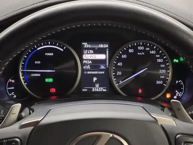 レクサス ＮＸ 300h Iパッケージ 三重県 2020(令2)年 3.2万km グラファイトブラックガラスフレーク ハイブリッド/FF/MTモード付フロアCVT/純正 10.3インチナビ/（AM/FM/CD/DVD/Blu-ray/SDREC/SD/USB/iPod/Bluetooth/Miracast/AUX/TV）/パノラミックビューモニター（シースルービュー機能付）*/ドライブレコーダー 前方/ETC2.0/LEXUS Safety Sytem＋/●プリクラッシュセーフティ/●レーンディパーチャーアラート/●アダプティブハイビームシステム*/●レーダークルコン（全車速追従機能付）/・パーキングサポートブレーキ（静止物）*/・ブラインドスポットモニター＆リヤクロストラフィックアラート*/・先行車発進告知機能/など/装備/・3眼フルLEDヘッドランプ*/・L-tex（合皮）シート：『ダークローズ』色/・オーナメントパネル：『ダークフィルム』/・パワーバックドア/・シートヒーター（D/N）/・ステアリングヒーター/・パワーシート（D8way：ポジションメモリー＆ランバーサポート付/N8way）/・電子パーキングブレーキ＆ブレーキホールド/・雨滴感応式フロントワイパー/・パドルシフト/・オートライト/・純正17inAW/・スマートキーx1/・保/取/ナビ取/など/*…メーカーOP