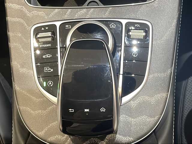 メルセデス・ベンツ ＣＬＳ４５０ 4マチック スポーツ 新潟県 2019(平31)年 4.3万km オブシディアンブラック エクスクルーシブパッケージ/-本革シート（ナッパレザー）/-ヘッドアップディスプレイ/-シートベンチレーター（フロント）/-Burmesterサラウンド・サウンド・システム/-AIR BODY CONTROLサスペンション/ガラス・スライディングルーフ/レーダーセーフティパッケージ/COMANDシステム/-12.3インチワイドディスプレイ/-HDDナビゲーション/-フルセグTV/USB/Bluetooth/-AppleCarPlay/Android Auto/-ETC2.0/グレーアッシュウッドインテリア/レザーARTICOダッシュボード/シートヒーター/アンビエントライト/LEDコーナリングアシスト/アダプティブハイビームアシストプラス/360°カメラシステム/アクティブパーキングアシスト