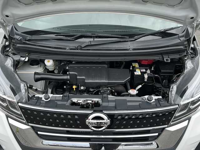 日産 デイズ ルークス ハイウェイスター Xターボ 宮城県 2019(令1)年 5.1万km ホワイトパール 禁煙車/エマージェンシーブレーキ/車線逸脱警報/オートハイビーム/純正SDナビ/CD.DVD.SD.BT/フルセグTV/アラウンドビューモニター/片側パワースライドドア/LEDヘッドライト/フォグランプ/純正ドライブレコーダー/ETC/アイドリングストップ/横滑り防止機能/ステアリングスイッチ/プッシュスタート/スマートキー/純正14インチAW/純正フロアマッド/ロールサンシェード/シートバックテーブル