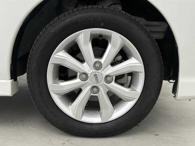 日産 デイズ ルークス ハイウェイスター Xターボ 宮城県 2019(令1)年 5.1万km ホワイトパール 禁煙車/エマージェンシーブレーキ/車線逸脱警報/オートハイビーム/純正SDナビ/CD.DVD.SD.BT/フルセグTV/アラウンドビューモニター/片側パワースライドドア/LEDヘッドライト/フォグランプ/純正ドライブレコーダー/ETC/アイドリングストップ/横滑り防止機能/ステアリングスイッチ/プッシュスタート/スマートキー/純正14インチAW/純正フロアマッド/ロールサンシェード/シートバックテーブル