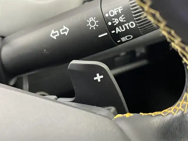 ホンダ フィット e:HEV RS 埼玉県 2023(令5)年 3.5万km クリスタルブラックパール 純正8インチメモリナビ/（CD/DVD/Bluetooth/HDMI/USB/フルセグ）/バックカメラ/レーダークルーズコントロール/ドライブレコーダー/ETC/衝突被害軽減ブレーキ/オートLEDライト/ハーフレザーシート/純正16インチアルミホイール