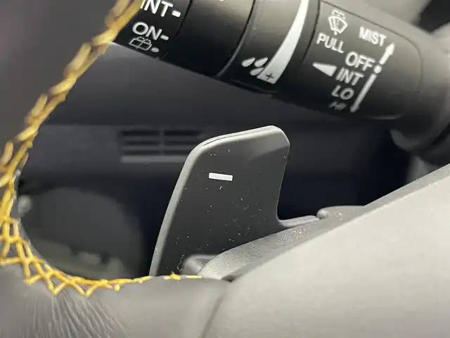 ホンダ フィット e:HEV RS 埼玉県 2023(令5)年 3.5万km クリスタルブラックパール 純正8インチメモリナビ/（CD/DVD/Bluetooth/HDMI/USB/フルセグ）/バックカメラ/レーダークルーズコントロール/ドライブレコーダー/ETC/衝突被害軽減ブレーキ/オートLEDライト/ハーフレザーシート/純正16インチアルミホイール