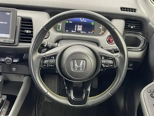 ホンダ フィット e:HEV RS 埼玉県 2023(令5)年 3.5万km クリスタルブラックパール 純正8インチメモリナビ/（CD/DVD/Bluetooth/HDMI/USB/フルセグ）/バックカメラ/レーダークルーズコントロール/ドライブレコーダー/ETC/衝突被害軽減ブレーキ/オートLEDライト/ハーフレザーシート/純正16インチアルミホイール