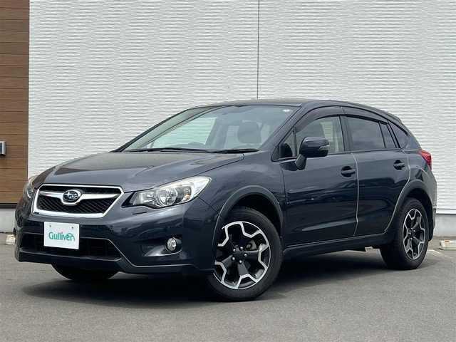 スバル インプレッサ ＸＶ 2．0i 秋田県 2014(平26)年 1.8万km ダークグレーメタリック ４WD/LEDヘッドライト/社外オーディオ（AM/FM/CD）/純正アルミ/リモコンキー/アイドリングストップ/クルーズコントロール/ステアリングスイッチ/MTモード付AT/ETC/パドルシフト/純正フロアマット/純正ドアバイザー/オートライト/オートエアコン/パワーステアリング/パワーウィンドウ/レベライザー/横滑り防止/電動格納ウィンカーミラー/保証書/取扱説明書/記録簿