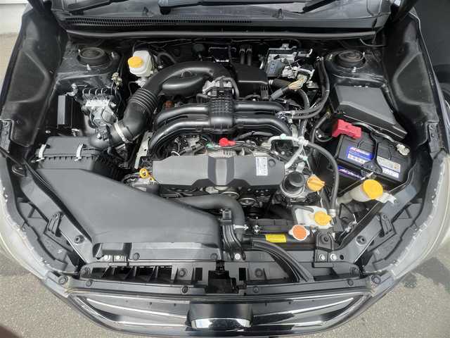 スバル インプレッサ ＸＶ 2．0i 秋田県 2014(平26)年 1.8万km ダークグレーメタリック ４WD/LEDヘッドライト/社外オーディオ（AM/FM/CD）/純正アルミ/リモコンキー/アイドリングストップ/クルーズコントロール/ステアリングスイッチ/MTモード付AT/ETC/パドルシフト/純正フロアマット/純正ドアバイザー/オートライト/オートエアコン/パワーステアリング/パワーウィンドウ/レベライザー/横滑り防止/電動格納ウィンカーミラー/保証書/取扱説明書/記録簿