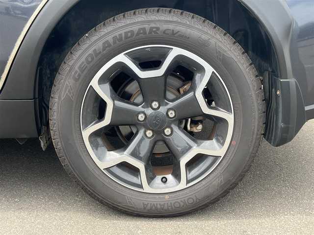 スバル インプレッサ ＸＶ 2．0i 秋田県 2014(平26)年 1.8万km ダークグレーメタリック ４WD/LEDヘッドライト/社外オーディオ（AM/FM/CD）/純正アルミ/リモコンキー/アイドリングストップ/クルーズコントロール/ステアリングスイッチ/MTモード付AT/ETC/パドルシフト/純正フロアマット/純正ドアバイザー/オートライト/オートエアコン/パワーステアリング/パワーウィンドウ/レベライザー/横滑り防止/電動格納ウィンカーミラー/保証書/取扱説明書/記録簿
