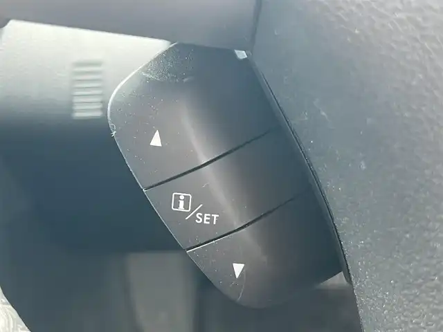 スバル インプレッサ ＸＶ 2．0i 秋田県 2014(平26)年 1.8万km ダークグレーメタリック ４WD/LEDヘッドライト/社外オーディオ（AM/FM/CD）/純正アルミ/リモコンキー/アイドリングストップ/クルーズコントロール/ステアリングスイッチ/MTモード付AT/ETC/パドルシフト/純正フロアマット/純正ドアバイザー/オートライト/オートエアコン/パワーステアリング/パワーウィンドウ/レベライザー/横滑り防止/電動格納ウィンカーミラー/保証書/取扱説明書/記録簿