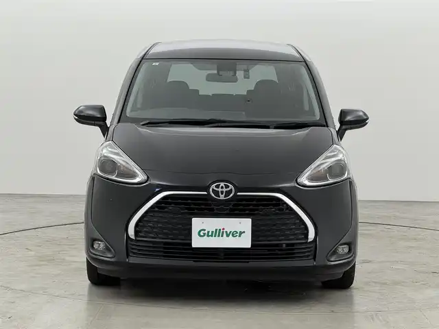 トヨタ シエンタ ファンベースG 福岡県 2019(令1)年 4.7万km ブラックマイカ 純正９型ナビ（フルセグＴＶ）　/バックカメラ　/ビルトインＥＴＣ　/純正前方ドライブレコーダー　/コーナーセンサー　/衝突被害軽減ブレーキ　/レーンキープ　/アクセル踏み間違い防止　/両側電動スライドドア　/純正１５インチＡＷ　/ＬＥＤヘッドライト