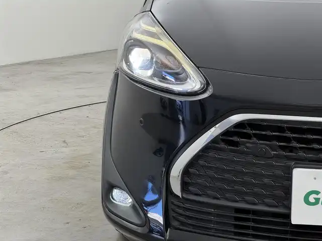 トヨタ シエンタ ファンベースG 福岡県 2019(令1)年 4.7万km ブラックマイカ 純正９型ナビ（フルセグＴＶ）　/バックカメラ　/ビルトインＥＴＣ　/純正前方ドライブレコーダー　/コーナーセンサー　/衝突被害軽減ブレーキ　/レーンキープ　/アクセル踏み間違い防止　/両側電動スライドドア　/純正１５インチＡＷ　/ＬＥＤヘッドライト