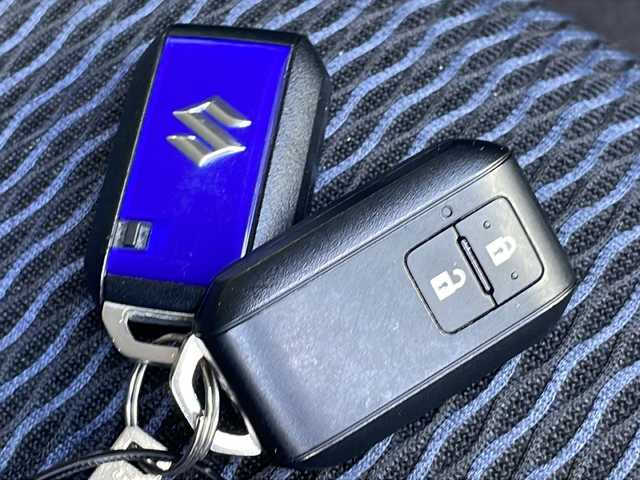スズキ ハスラー Jスタイル ターボ 長野県 2022(令4)年 4.1万km オフブルーメタリック/ガンメタリック2トーンルーフ 純正メモリナビ/・CD/DVD/Bluetooth/フルセグ/全周囲カメラ/ETC/前方ドライブレコーダー/純正15インチAW/シートヒーター/ルーフレール/純正フロアマット/LEDオートライト/プッシュスタート/スマートキー/スペアキー/取扱説明書/保証書