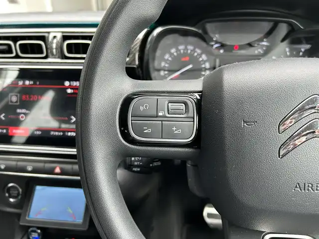 シトロエン シトロエン Ｃ３ フィール 宮崎県 2021(令3)年 1.4万km 青 純正ディスプレイオーディオ/・Bluetooth/・Apple CarPlay/・Android Auto/・AM FM/・USB/社外バックカメラモニター/ETC/リアコーナーセンサー/純正１６インチアルミホイール/トラクションコントロール/クルーズコントロール/・レーンデパーチャーウォーニング/LEDヘッドライト/・オートライト/・オートハイビーム