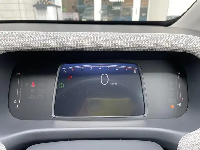 ホンダ フリード AIR 石川県 2024(令6)年 0.9万km パール 純正9型ナビ/フルセグTV/バックカメラ/LEDヘッドライト/両側パワースライドドア/ETC/ホンダセンシング/レーダークルーズ/ドライブレコーダー/スマートキー/プッシュスタート/電動ミラー/保証書