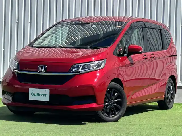 ホンダ フリード G 香川県 2023(令5)年 3.7万km プレミアムクリスタルレッドM 社外９型ナビ　/【CD/DVD/SD/Bluetooth】/地デジ対応TV/バックカメラ/両側電動スライド　/ホンダセンシング　/レーダークルーズコントロール　/ＡＣＣ先行車検知システム　/標識認識機能　/レーンキープアシスト　/社外デジタルインナーミラー　/SDなし/ＬＥＤヘッドライト/オートライト機能/リアロールサンシェード/ウィンカーミラー/ビルトインETC