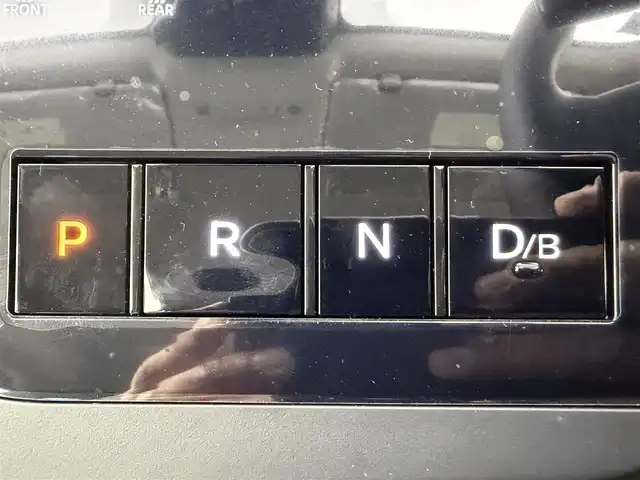 日産 セレナ e－パワー ハイウェイスター V 愛知県 2025(令7)年 0.1千km ブリリアントホワイトパール 登録済未使用車/プロパイロット/１２．３型純正ナビ/ーBT/フルセグTV/AppleCarPlay/AndroidAuto/デジタルインナーミラー/全方位カメラ/ビルトインＥＴＣ２．０/置くだけ充電/両側パワースライドドア/純正16インチアルミ/電子パーキング　/オートホールド/スマートマルチセンターシート/スペアキー/USM挿入口