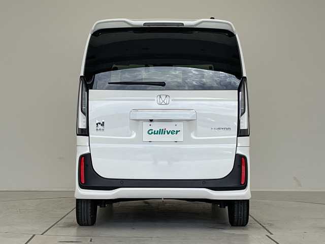 ホンダ Ｎ ＢＯＸ カスタム 愛知県 2023(令5)年 1.2万km プラチナホワイトパール 純正9型ディズプレイオーディオナビ/全方位カメラ/両側パワースライドドア/レーダークルーズコントロール/シートヒーター/バックカメラ/コーナーセンサー/純正アルミホイール/LEDヘッドライト/オートマチックハイビーム/ドライブレコーダー/ETC/衝突軽減システム/フルセグ/CD DVD/Bluetooth/ステアリングスイッチ/スマートキー/プッシュスタート