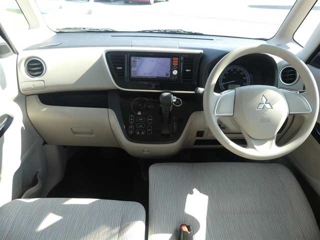 三菱 ｅＫスペース G 千葉県 2014(平26)年 1.5万km アンティークゴールドM 左パワースライドドア/右イージークローザードア/純正SDナビ/地デジTV/【CD再生機能】/バックカメラ/ドライブレコーダー/インテリジェントキー