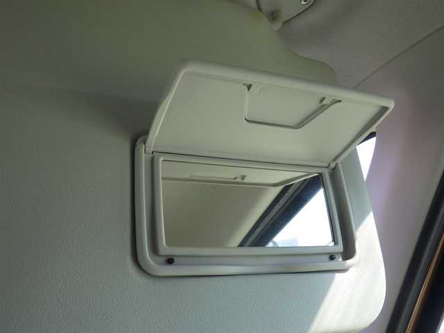 三菱 ｅＫスペース G 千葉県 2014(平26)年 1.5万km アンティークゴールドM 左パワースライドドア/右イージークローザードア/純正SDナビ/地デジTV/【CD再生機能】/バックカメラ/ドライブレコーダー/インテリジェントキー