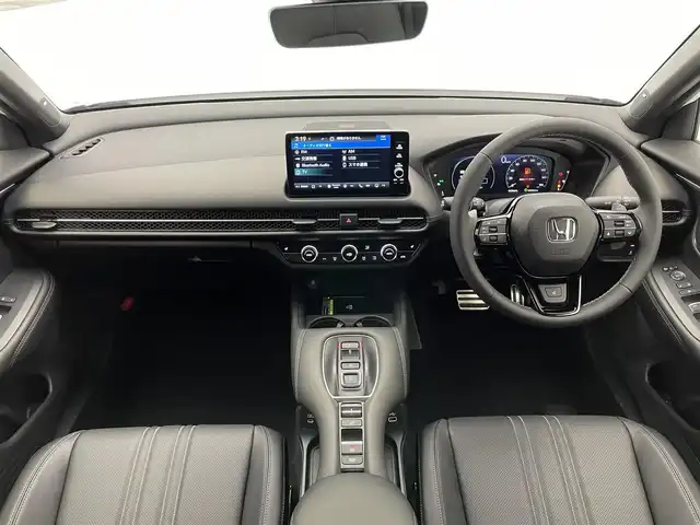 ホンダ ＺＲ－Ｖ ハイブリッド e:HEV Z ブラックスタイル 愛知県 2025(令7)年 0.1千km プラチナホワイトパール 登録済未使用車　純正９型ＤＡナビ　フルセグＴＶ　カープレイ　全方位カメラ　黒革　全席シートヒーター　ＥＴＣ２．０　ワイヤレス充電　ハンドルヒーター　電動リアゲート　ホンダセンシング　衝突軽減　ＢＳＭ　BOSEプレミアムサウンド　メモリシート/登録時走行距離4キロ/e:HEV　Z　ブラックスタイル　Honda CONNECTディスプレー