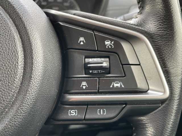 スバル インプレッサ Ｇ４ 2．0i－S アイサイト 新潟県 2017(平29)年 5.8万km クリスタルホワイトP 4WD/純正8インチSDナビ(CN-LR820D)/CD/DVD/BT/フルセグテレビ/SDミュージックサーバー/バックカメラ/ETC/ドライブレコーダー/衝突被害軽減ブレーキ/レーンキープアシスト/レーダークルーズコントロール/パワーシート/パドルシフト/ステアリングスイッチ/スマートキー/プッシュスタート/LEDヘッドライト/オートライト/フォグランプ/純正18インチアルミホイール