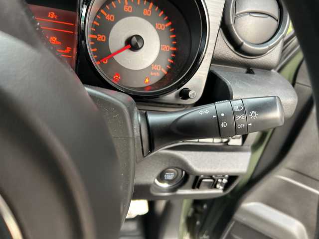 スズキ ジムニー XL 広島県 2019(平31)年 3.8万km ジャングルグリーン 禁煙/純正ディスプレイオーディオ（PVH-9300DVSZS）/・Bluetooth/CD/DVD/スマホ連携/カロッツェリアツイーター/DAMDフロントバンパー/モンスタースポーツリフトアップ/モンスタースポーツサスペンション/ルーフラック/D席BRIDEシート純正シート車載/純正ドアバイザー/電動格納ミラー/タイヤ：オープンカントリー