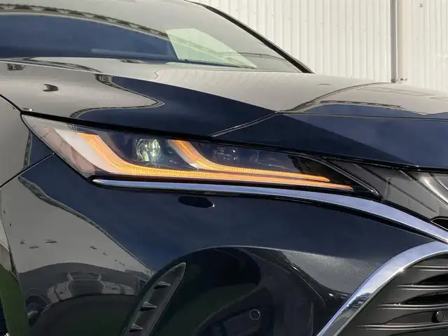 トヨタ ハリアー ハイブリッド Z 香川県 2021(令3)年 5.9万km プレシャスブラックパール 純正12.3インチディスプレイオーディオ/プレミアムサウンドJBL/Bluetooth/フルセグTV/運転席パワーシート/ハンズフリーパワーバックドア/バックカメラ/ビルトインETC2.0/セーフティセンス/・プリクラッシュセーフティ/・レーントレーシングアシスト/・レーダークルーズコントロール/・アダプティブハイビームシステム/・ロードサインアシスト/ブラインドスポットモニター/クリアランスソナー/LEDヘッドランプ/オートライト/オートエアコン/デジタルインナーミラー/置くだけ充電/ヘッドアップディスプレイ/オートブレーキホールド/本革巻きステアリング/ステアリングスイッチ/純正19インチアルミホイール/モデリスタエアロ/スマートキー/スマートエントリー/スタートシステム