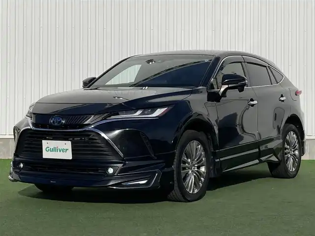 トヨタ ハリアー ハイブリッド Z 香川県 2021(令3)年 5.9万km プレシャスブラックパール 純正12.3インチディスプレイオーディオ/プレミアムサウンドJBL/Bluetooth/フルセグTV/運転席パワーシート/ハンズフリーパワーバックドア/バックカメラ/ビルトインETC2.0/セーフティセンス/・プリクラッシュセーフティ/・レーントレーシングアシスト/・レーダークルーズコントロール/・アダプティブハイビームシステム/・ロードサインアシスト/ブラインドスポットモニター/クリアランスソナー/LEDヘッドランプ/オートライト/オートエアコン/デジタルインナーミラー/置くだけ充電/ヘッドアップディスプレイ/オートブレーキホールド/本革巻きステアリング/ステアリングスイッチ/純正19インチアルミホイール/モデリスタエアロ/スマートキー/スマートエントリー/スタートシステム
