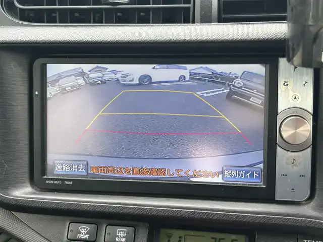 トヨタ アクア G 宮崎県 2012(平24)年 9.5万km ブラックマイカ /ナビ(NHZN-W61G)//TV/CD/DVD/Bluetooth//バックカメラ//ETC//オートライト//フォグライト//純正フロアマット//ドアバイザー//プッシュスタート//電格ウィンカーミラー//ステアリングスイッチ