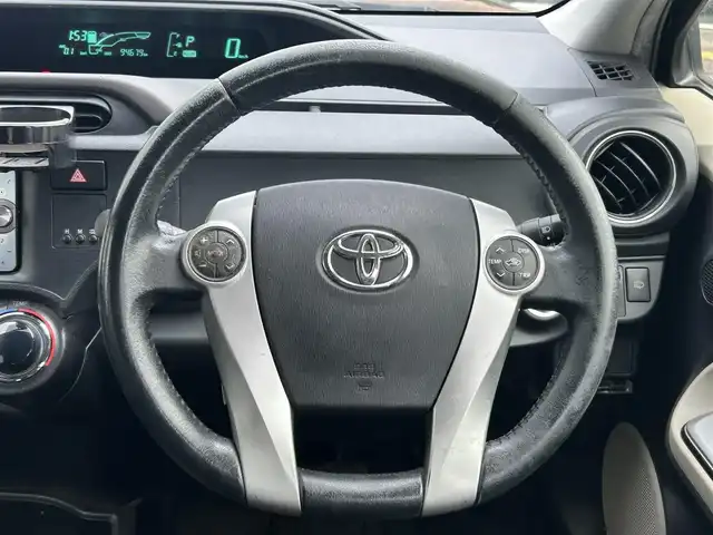 トヨタ アクア G 宮崎県 2012(平24)年 9.5万km ブラックマイカ /ナビ(NHZN-W61G)//TV/CD/DVD/Bluetooth//バックカメラ//ETC//オートライト//フォグライト//純正フロアマット//ドアバイザー//プッシュスタート//電格ウィンカーミラー//ステアリングスイッチ