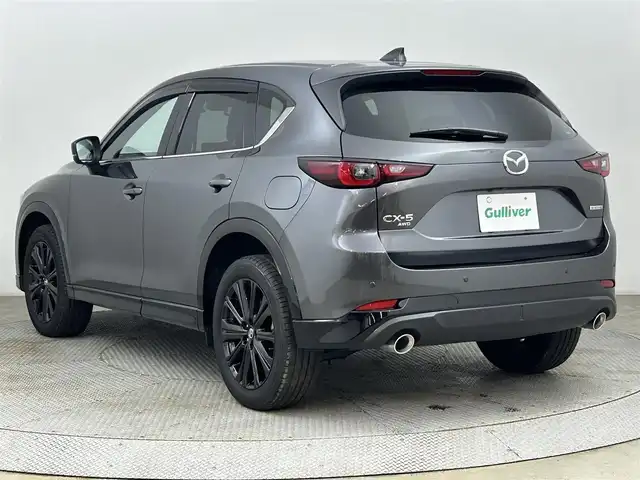 マツダ ＣＸ－５ 25S スポーツアピアランス 道央・札幌 2023(令5)年 0.4万km マシーングレープレミアムM ・４WD/・純正ディスプレイオーディオ/・BT/USB・フルセグ/・360°ビューモニター/・ETC/・純正　前後ドライブレコーダー/・i-ACTIVSENSE/・アドバンスト・スマート・シティ・ブレーキ・サポート/・レーンキープアシスト/・レーダークルーズコントロール/・クリアランスソナー/・横滑り防止装置/・ブラインドスポットモニタリング/・ハイビーム・コントロール・システム/・アダプティブ・フロントライティング・システム/・LEDヘッドライト/・オートライト/・アイドリングストップ/・ヘッドアップディスプレイ/・パワーバックドア/・レザーシート/・前席シートヒーター/・D+N席パワーシート/・ステアリングヒーター/・置くだけ充電/・純正19インチAW/・純正フロアマット/・プッシュスタート/・スマートキー/・スペアキー/・保証書