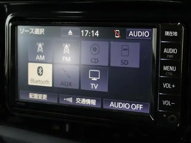 トヨタ ハイラックス Z 愛知県 2021(令3)年 4.7万km アティチュードブラックマイカ スマートキー＆プッシュスタート/純正SDナビ/ワンセグTV/CD/Bluetoothオーディオ/バックカメラ/ETC/社外トノカバー（三つ折りタイプ）/JAOSフロントコイル（純正あり）/純正LEDヘッドランプ/純正LEDフォグランプ/純正17インチアルミホイール/プリクラッシュセーフティ/レーンデパーチャーアラート/クリアランスソナー/レーダークルーズコントロール/ダウンヒルアシストコントロール/アクセサリーソケット/リアデフロック/車両取説/ナビ取説/新車時保証書/スペアキーあり