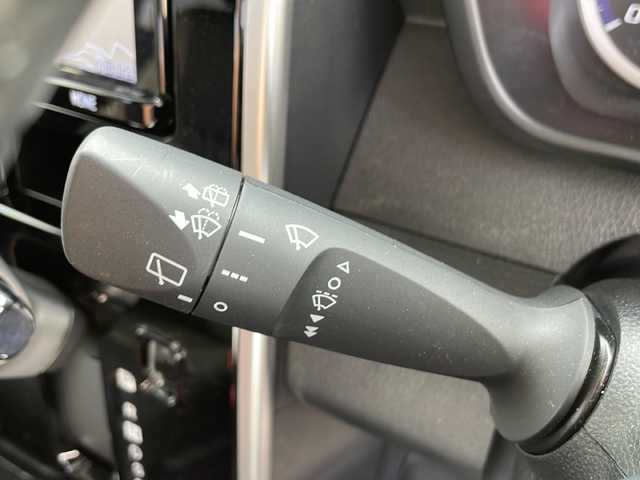 トヨタ ルーミー カスタムG 福島県 2020(令2)年 1.6万km レーザーブルークリスタルシャイン スマアシ　純正９型ナビ　前後別再生機能付フリップダウンモニター　ＤＶＤ再生　両側パワスラ　シートヒーター　キャンセラー付フルセグ　エアロ　バックＣ　クルコン　ビルドインＥＴＣ　ドラレコ　スペアキー