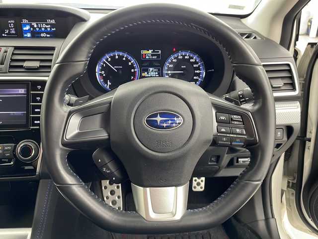 スバル レヴォーグ 1．6GT－S アイサイト 道央・札幌 2015(平27)年 6万km クリスタルホワイトP ・アイサイト/・４WD/・純正SDナビ（CN-LR710D）/（CD/DVD/SD/BT/フルセグTV）/・運転席、助手席パワーシート/・プッシュスタート/・スマートキー/・バック/サイドカメラ/・アイドリングストップ/・ウィンカーミラー/・クルーズコントロール/・ドアバイザー/・純正フロアマット/・ETC/・LEDヘッドライト/・衝突被害軽減システム/・横滑り防止装置/・盗難防止装置