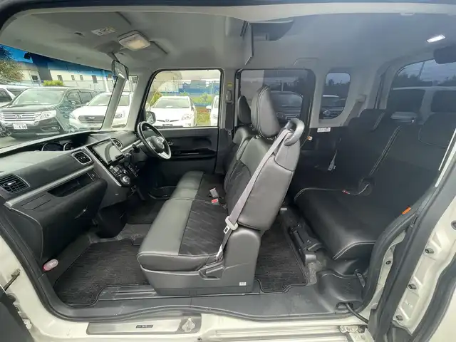 ダイハツ タント カスタム RS トップED SA 東京都 2014(平26)年 9.6万km パールホワイトⅢ (株)IDOMが運営する【じしゃロン昭島店】の自社ローン専用車両になります。こちらは現金またはオートローンご利用時の価格です。自社ローンご希望の方は別途その旨お申付け下さい