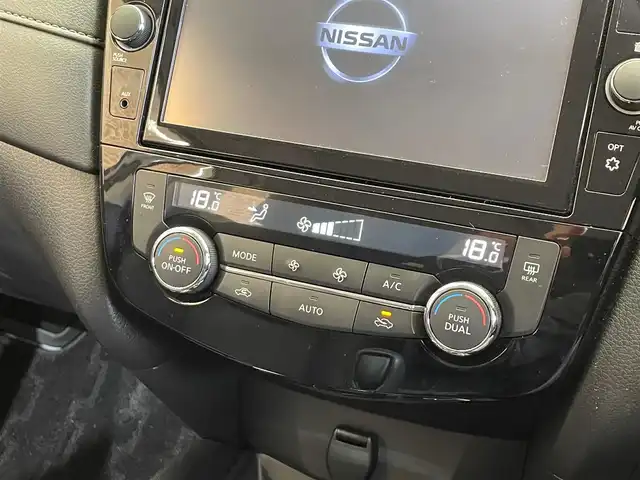 日産 エクストレイル 20Xi 岩手県 2019(令1)年 3.9万km ダークメタルグレー ４WD/ルーフレール/寒冷地仕様/ハンズフリーパワーバックドア/アラウンドビューモニター/プロパイロット/エマージェンシーブレーキ/踏み間違い衝突防止アシスト/ハイビームアシスト/前後ソナー/ヒルディセントコントロール/横滑り防止装置/オートブレーキホールド/インテリジェントルームミラー/シートヒーター/純正9インチナビ/（CD/DVD/Blu-rayDisc/フルセグ/SD/USB/Bluetooth）/ステアリングスイッチ/ドライブレコーダー/ETC/LEDヘッドライト/純正18インチアルミホイール