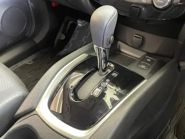 日産 エクストレイル 20Xi 岩手県 2019(令1)年 3.9万km ダークメタルグレー ４WD/ルーフレール/寒冷地仕様/ハンズフリーパワーバックドア/アラウンドビューモニター/プロパイロット/エマージェンシーブレーキ/踏み間違い衝突防止アシスト/ハイビームアシスト/前後ソナー/ヒルディセントコントロール/横滑り防止装置/オートブレーキホールド/インテリジェントルームミラー/シートヒーター/純正9インチナビ/（CD/DVD/Blu-rayDisc/フルセグ/SD/USB/Bluetooth）/ステアリングスイッチ/ドライブレコーダー/ETC/LEDヘッドライト/純正18インチアルミホイール