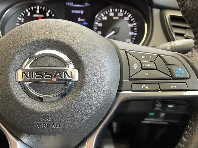 日産 エクストレイル 20Xi 岩手県 2019(令1)年 3.9万km ダークメタルグレー ４WD/ルーフレール/寒冷地仕様/ハンズフリーパワーバックドア/アラウンドビューモニター/プロパイロット/エマージェンシーブレーキ/踏み間違い衝突防止アシスト/ハイビームアシスト/前後ソナー/ヒルディセントコントロール/横滑り防止装置/オートブレーキホールド/インテリジェントルームミラー/シートヒーター/純正9インチナビ/（CD/DVD/Blu-rayDisc/フルセグ/SD/USB/Bluetooth）/ステアリングスイッチ/ドライブレコーダー/ETC/LEDヘッドライト/純正18インチアルミホイール