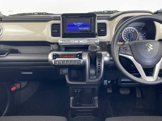 スズキ クロスビー HYBRID MV 秋田県 2024(令6)年 2.6万km キャラバンアイボリーパールメタリック/ホワイト 2トーンルーフ 社外ナビ【FM/AM/BT/CD/DVD】 /フルセグTV /バックカメラ /ETC /クルーズコントロール　/パドルシフト　/アイドリングストップ　/クリアランスソナー　/スマートキー　/プッシュスタート　/ミラーヒーター　　/前席シートヒーター/コーナーセンサー /社外フロアマット/電格ミラー/横滑り防止装置/衝突被害軽減システム/レーンキープアシスト/ライトレベライザー /プッシュスタート /ダウンヒルアシストコントロール/ヒルディセントコントロール/デュアルカメラサポートブレーキ/USBポート/オートエアコン /オートライト/ステアリングリモコン/純正AW