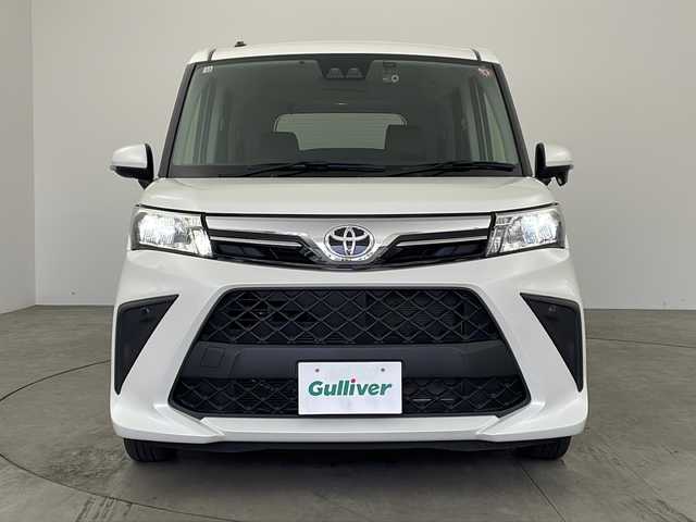 トヨタ ルーミー G 兵庫県 2023(令5)年 2.3万km パールホワイトⅢ ・社外ナビ&Bluetooth&CD/DVD/SD&USB/ipod&TV/・バックカメラ/・ビルトインETC/・スマートアシスト/・プリクラッシュセーフティ/・レーンキープアシスト/・誤発進抑制機能/・前後コーナーセンサー/・盗難防止装置/・クリアランスソナー/・アイドリングストップ/・オートライト/・LEDヘッドライト/・両側パワースライドドア/・前方ドライブレコーダー/・社外フロアマット/・type Cソケット/・Wエアバック/・ステアリングスイッチ/・全席シートカバー/・スマートキー/・AACエアコン/・エンジンスタートボタン