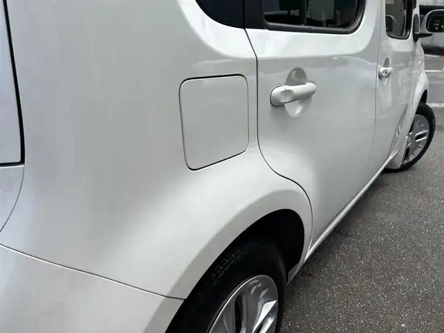 日産 キューブ 15X Vセレクション 愛知県 2014(平26)年 5.8万km ブリリアントホワイトパール 純正ナビ/Bluetooth/フルセグテレビ/ビルトインETC/オートライト/プッシュスタート/電格ミラー/ドアバイザー/取説、保証書、スペアキー