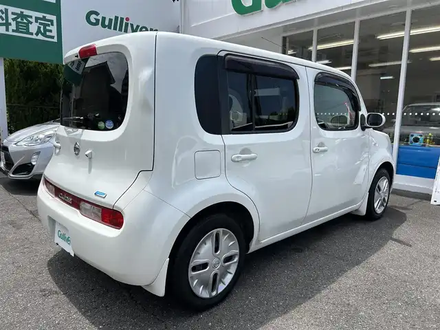 日産 キューブ 15X Vセレクション 愛知県 2014(平26)年 5.8万km ブリリアントホワイトパール 純正ナビ/Bluetooth/フルセグテレビ/ビルトインETC/オートライト/プッシュスタート/電格ミラー/ドアバイザー/取説、保証書、スペアキー