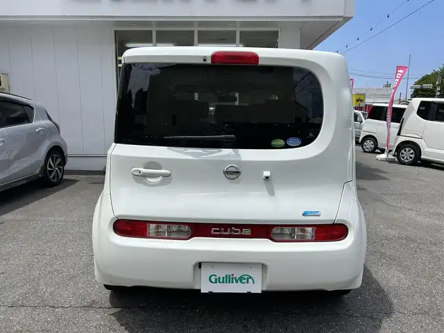 日産 キューブ 15X Vセレクション 愛知県 2014(平26)年 5.8万km ブリリアントホワイトパール 純正ナビ/Bluetooth/フルセグテレビ/ビルトインETC/オートライト/プッシュスタート/電格ミラー/ドアバイザー/取説、保証書、スペアキー