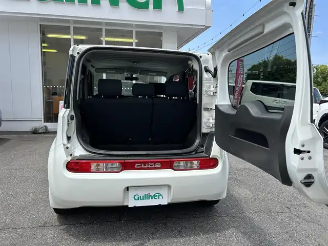 日産 キューブ 15X Vセレクション 愛知県 2014(平26)年 5.8万km ブリリアントホワイトパール 純正ナビ/Bluetooth/フルセグテレビ/ビルトインETC/オートライト/プッシュスタート/電格ミラー/ドアバイザー/取説、保証書、スペアキー