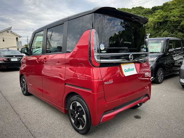 日産 ルークス HWS X アーバンクロム プロパイロットED 大阪府 2021(令3)年 0.1万km スパークリングレッド/ブラック 9インチナビ/アラウンドビューモニター/ETC2.0純正/両側パワースライドドア/プロパイロット/ドライブレコーダー/エマージェンシーブレーキ/コーナーセンサー/オートハイビーム/純正アルミホイール/衝突被害軽減システム/横滑り防止装置/LEDライト/ワンオーナー/スマートキー×２