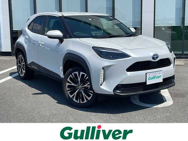 トヨタ ヤリスクロス ハイブリッド Z 岐阜県 2023(令5)年 2.2万km ホワイトパールクリスタルシャイン 純正ナビ　/クルーズコントロール　/前後ドライブレコーダー　/ＥＴＣ　/バックカメラ　/衝突軽減システム　/盗難防止装置　/横滑り防止装置　/レーンキープアシスト　/前後コーナーセンサー　/アイドリングストップ/ＬＥＤヘッドライト　/オートハイビーム/オートライト/スペアキー/プッシュスタート/スマートキー/純正18インチアルミホイール/純正フロアマット