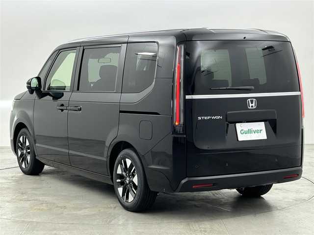 ホンダ ステップワゴン エアー EX 福岡県 2025(令7)年 0.1万km未満 クリスタルブラックパール 登録済未使用車　/純正９型ナビ　/バックカメラ　/アダプティブクルコン　/コーナーセンサー　/衝突軽減ブレーキ　/レーンキープ　/ＢＳＭ　/踏み間違い防止　/パドルシフト　/両側電動スライドドア　/パワーバックドア　/ＬＥＤ